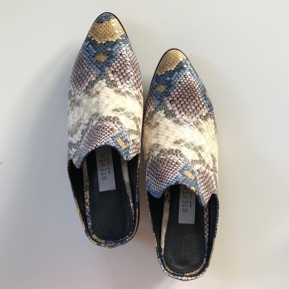 NWOB Steven Deandra Bright Snake Print Mule - Picture 1 of 6